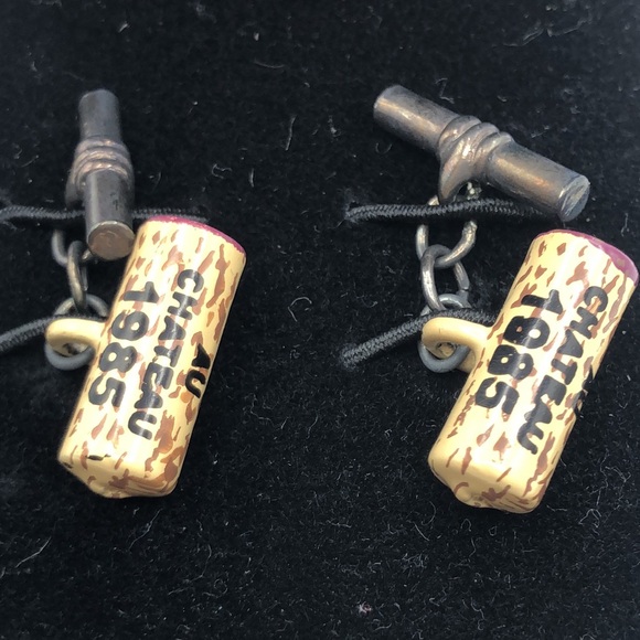Magnificent Mouchoirs Cufflinks Chateau 1985 Unisex - Picture 3 of 13